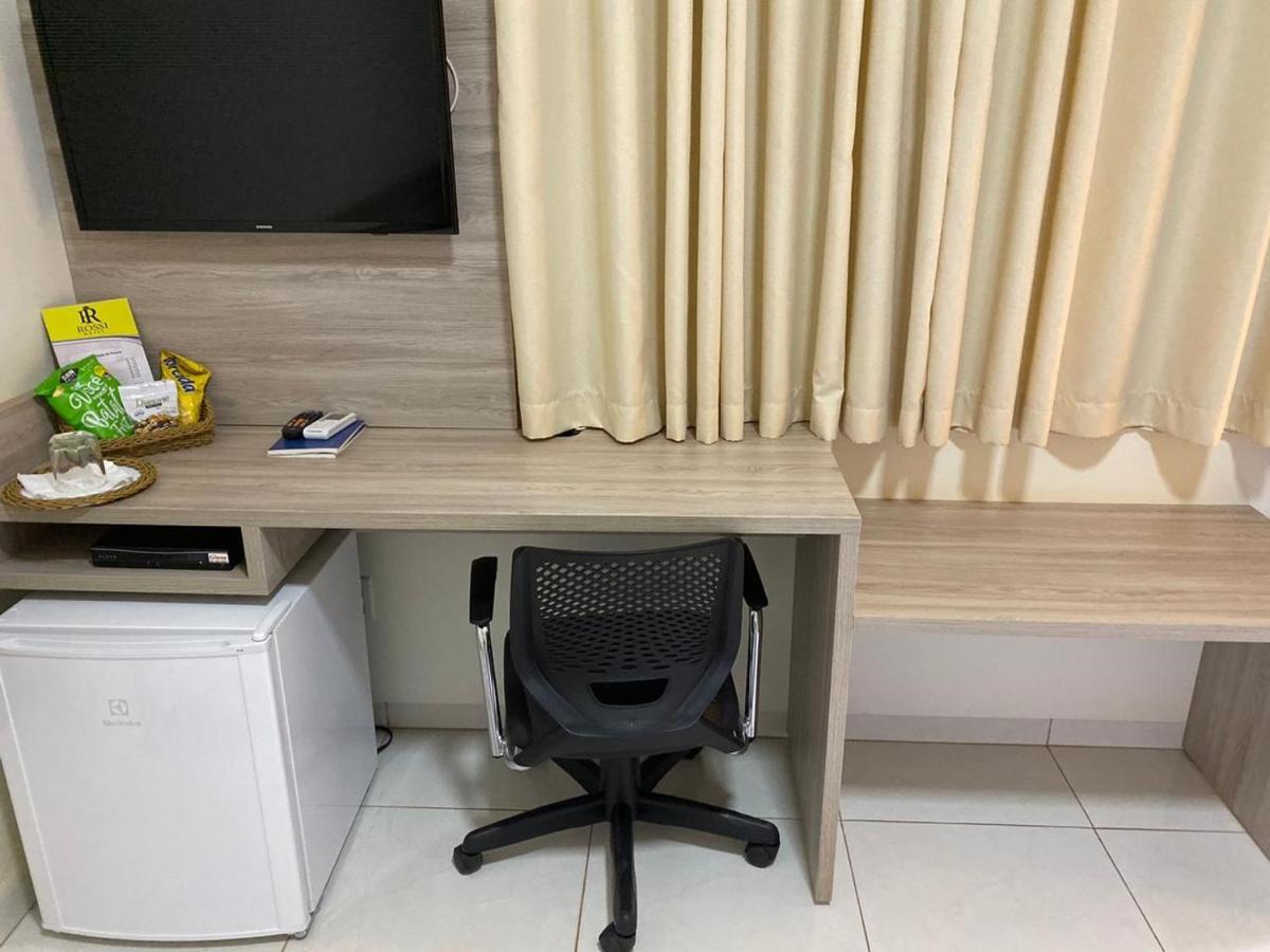 Rossi Hotel Comodoro Экстерьер фото
