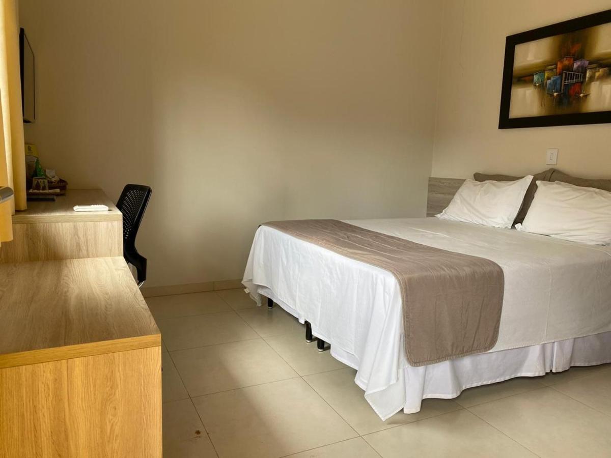 Rossi Hotel Comodoro Экстерьер фото